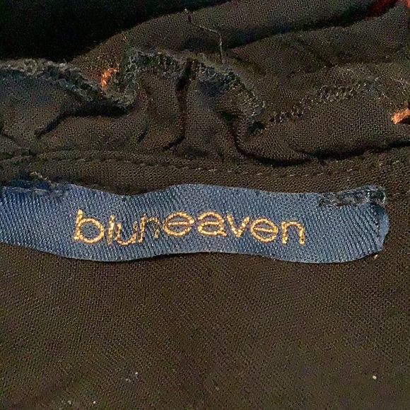 Blu Heaven By Umgee Black Boho Embroidered Top Sz M - Picture 9 of 10